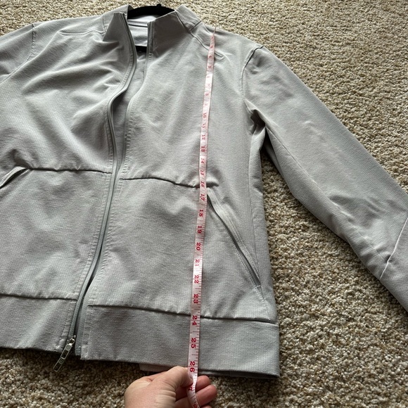 Lululemon Jacket Airing Easy Bomber Mens Small M Gray Full Zip Swift Mesh - Picture 7 of 9
